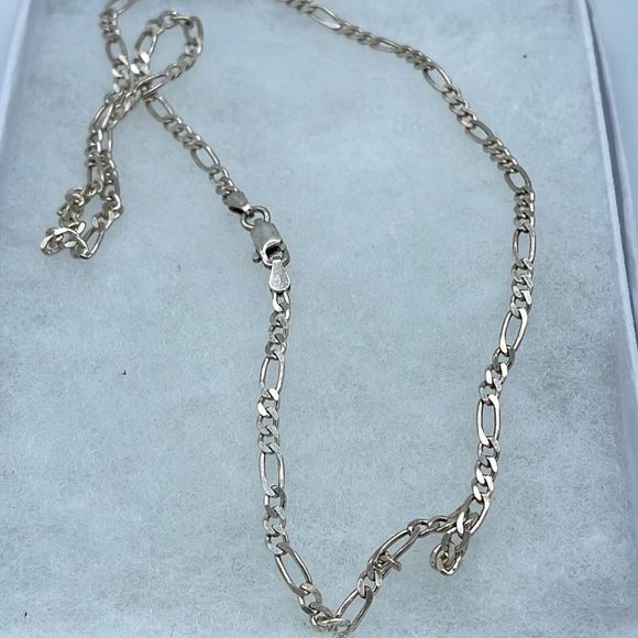 Italy Jewelry - Sterling Silver 17” Figaro link chain necklace